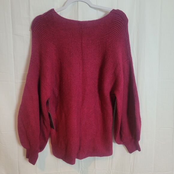Vince Camuto NEW V Neck Balloon Sleeve Sweater Womens Small Berry Red Christmas - Picture 2 of 12